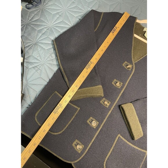 Women's Vintage LL Bean Navy Knit Button Lamb's Wool Chore Sweater M Medium - Picture 9 of 11